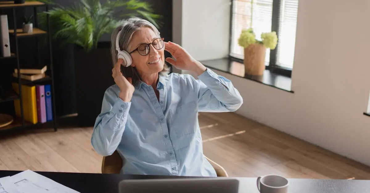 kredits pensionariem lidz 80 gadiem